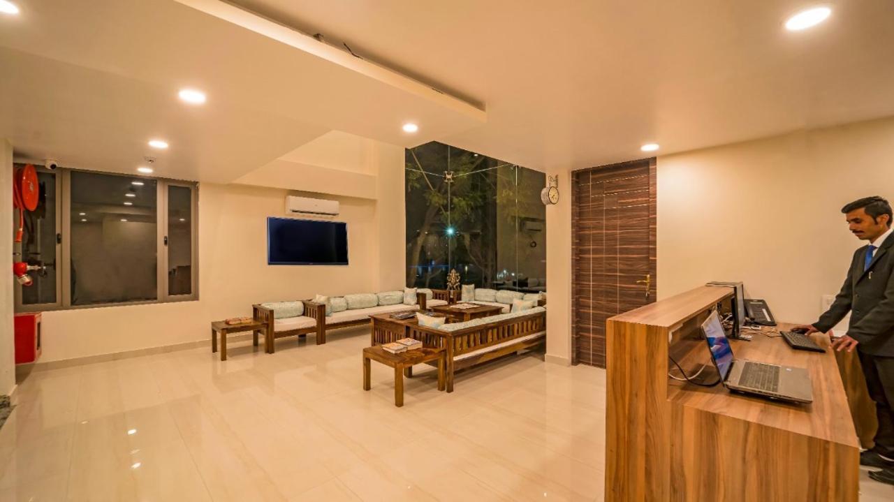 Hotel Wonder Cliff Ουνταϊπούρ Εξωτερικό φωτογραφία